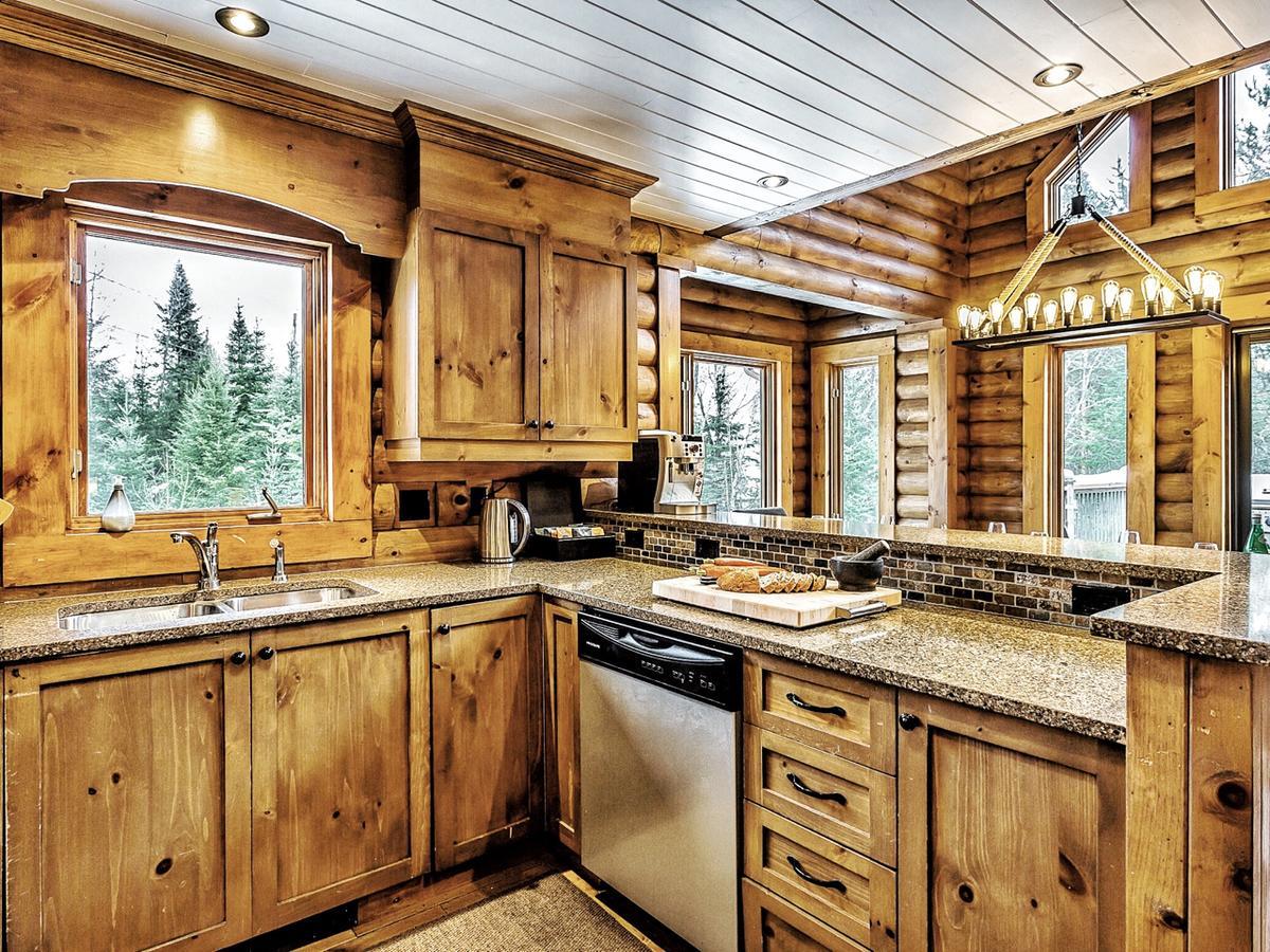 Le Mont-Tremblant 1 Villa ลัค-ซุแปร์ริเออร์ ภายนอก รูปภาพ