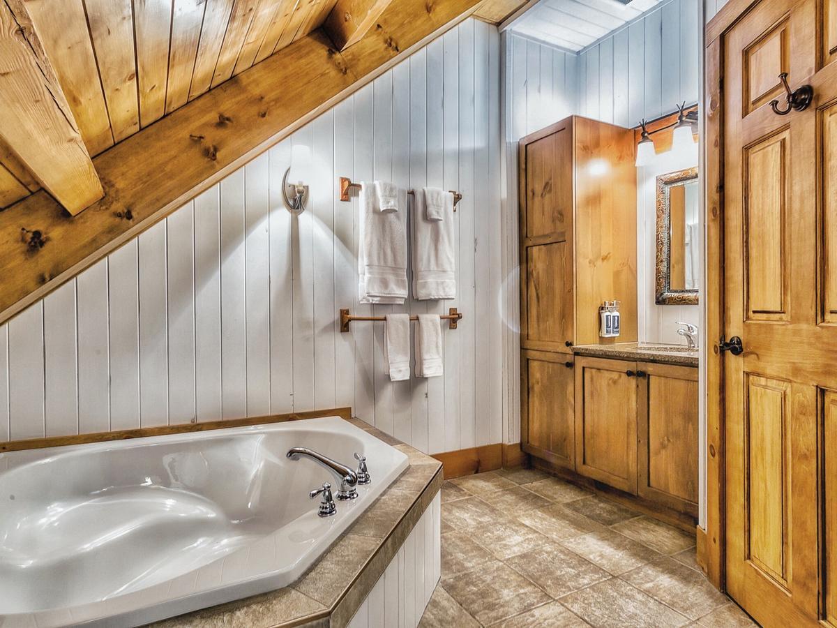 Le Mont-Tremblant 1 Villa ลัค-ซุแปร์ริเออร์ ภายนอก รูปภาพ
